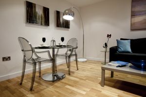 apartment 70 image 3 sm.jpg